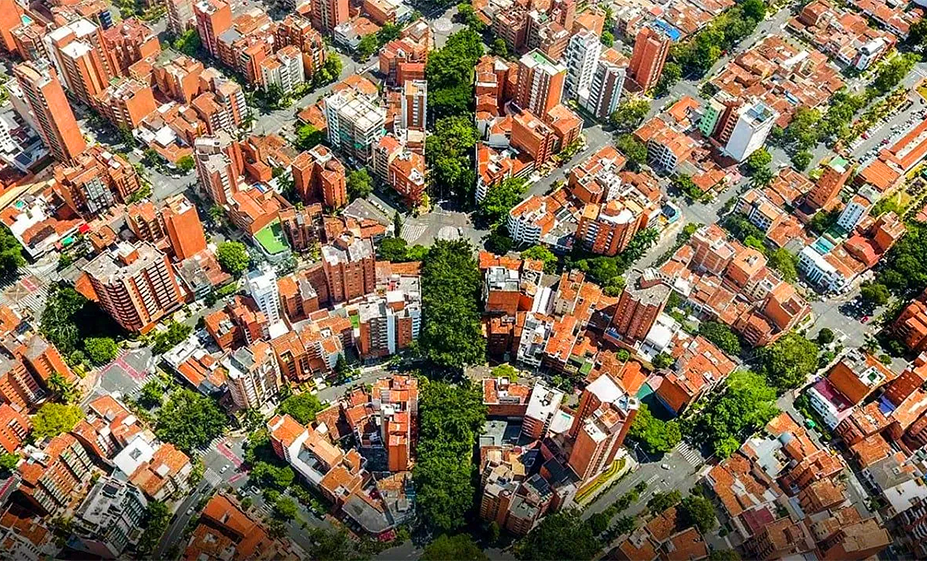 Laureles: el sector ideal para hospedarse en Medellín y vivir la ciudad con comodidad