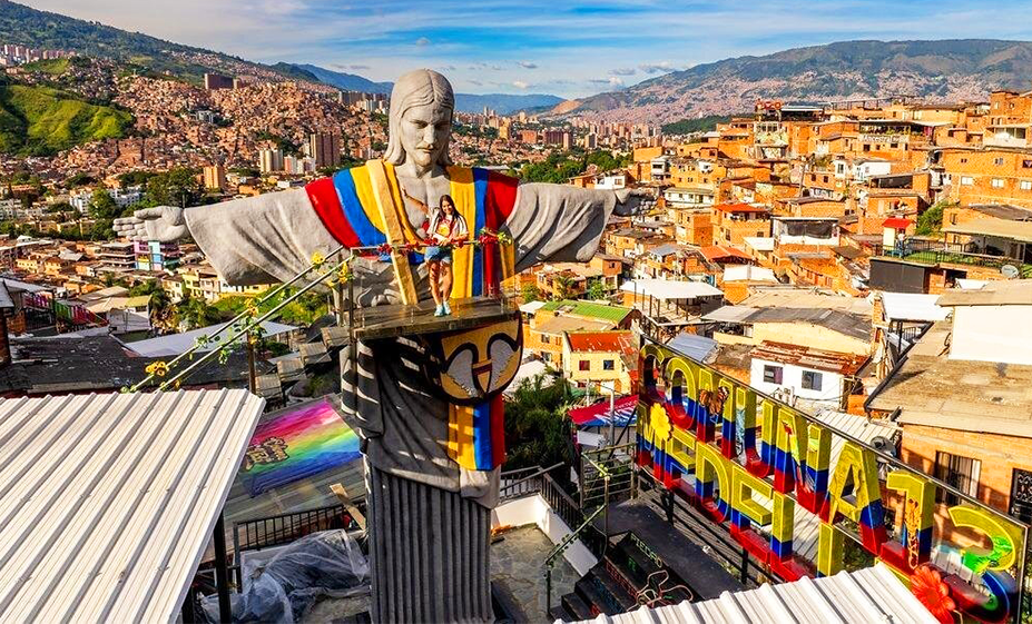 LUGARES QUE NO PUEDES DEJAR DE VISITAR SI VAS A MEDELLÍN